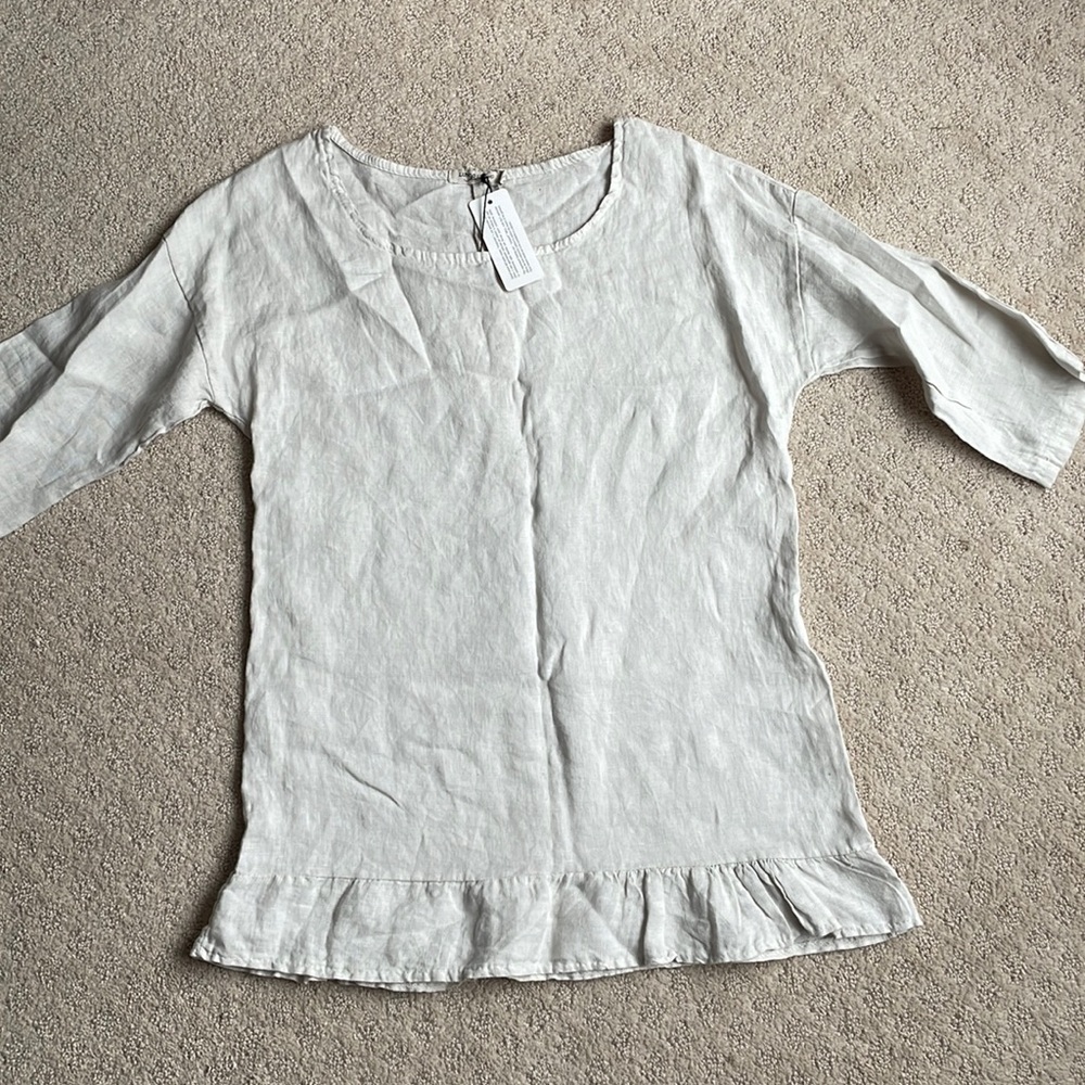 Linen Tunic, Size Small. Fits like XS